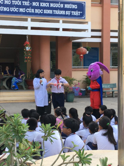TUYÊN TRUYỀN VỆ SINH RĂNG MIỆNG CHO HỌC SINH