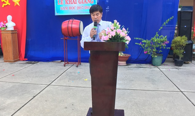 Thầy Nguyễn Văn Thiện 